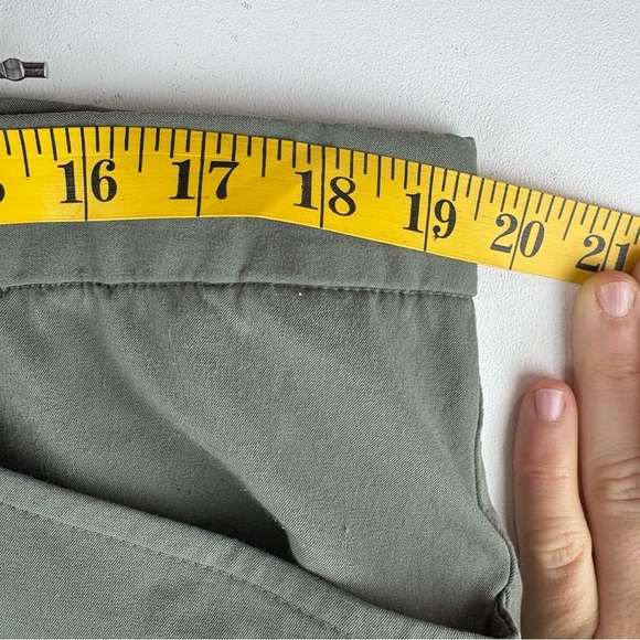 REI Men's Co-Op Shorts Size 38 Hiking Outdoor Sports Performance Nylon Green EUC - Picture 4 of 8